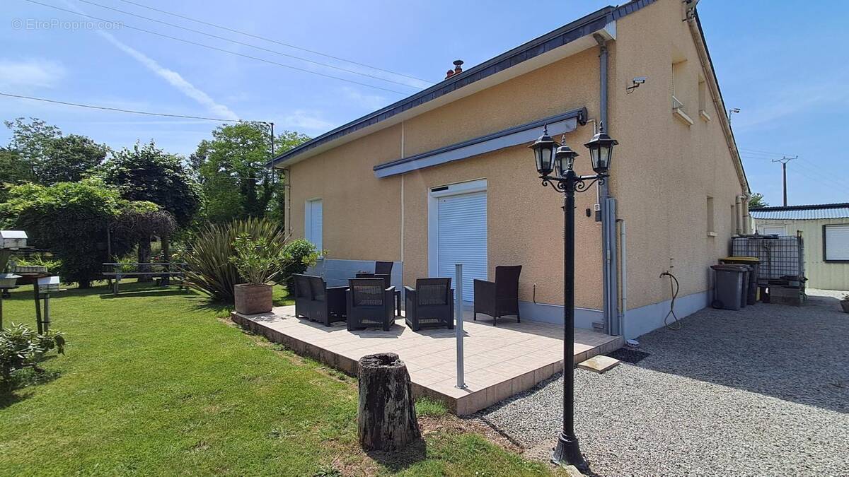 Maison à ERCE-EN-LAMEE