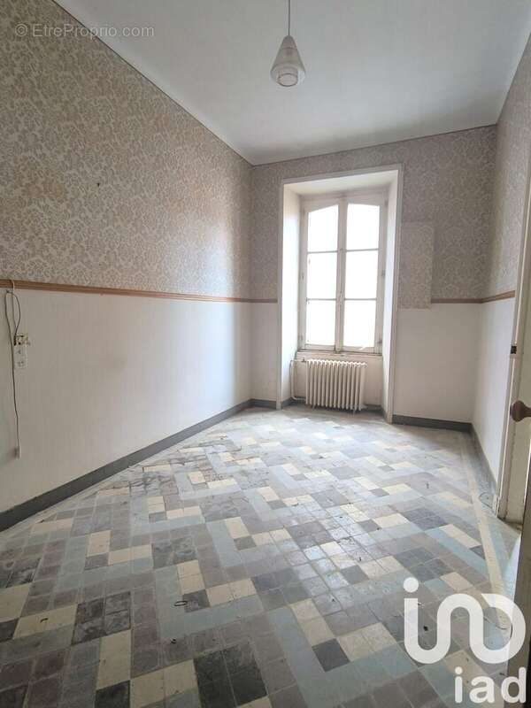 Photo 2 - Maison à MONNIERES