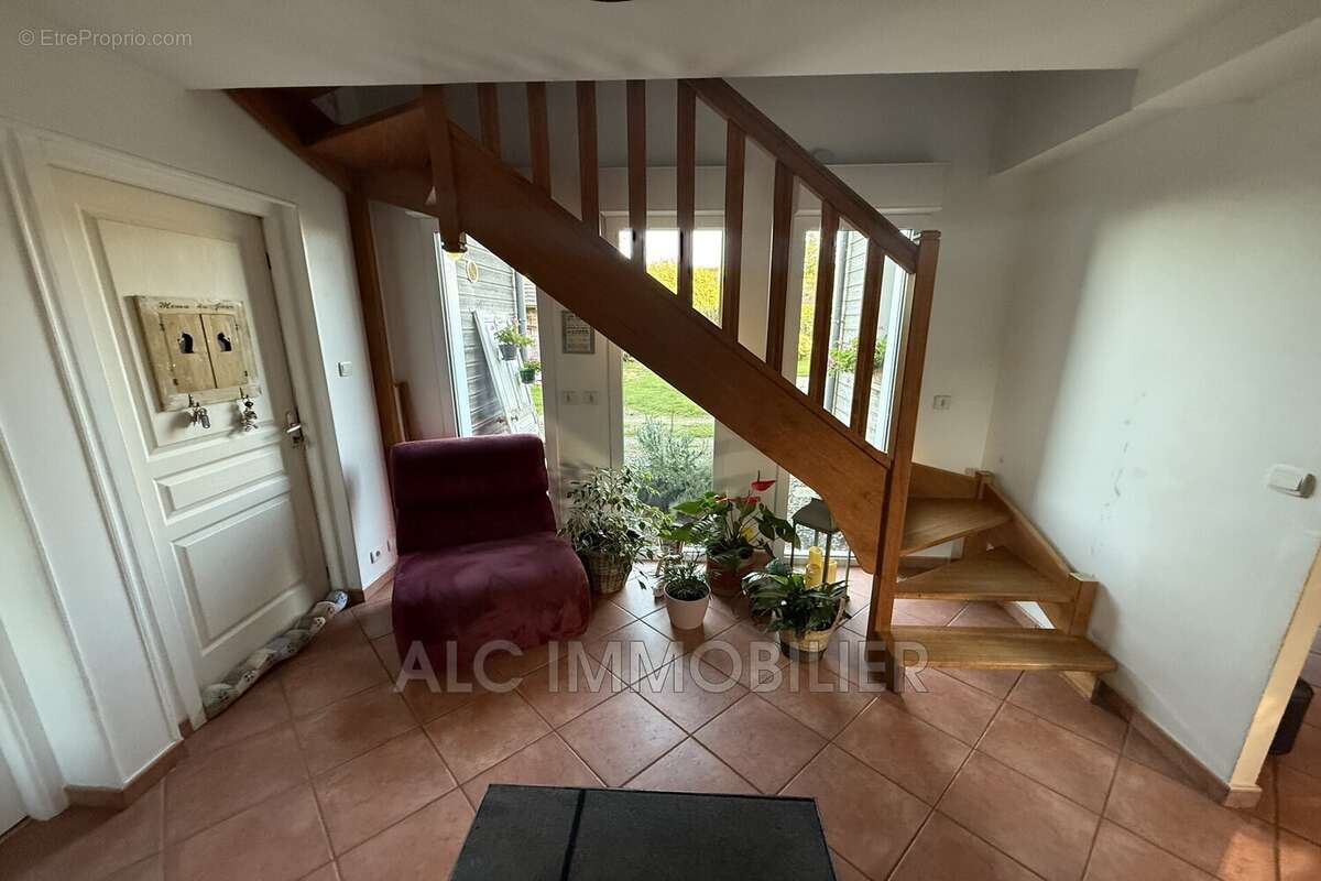 Maison à FONTENAI-LES-LOUVETS