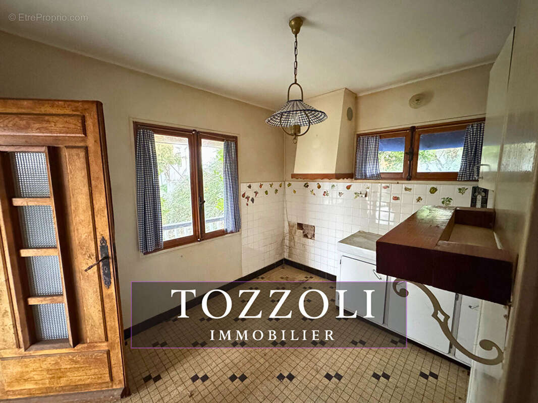 Maison à SAINT-QUENTIN-FALLAVIER