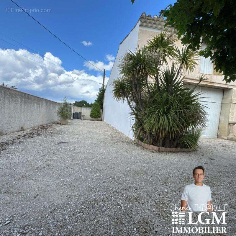 Maison ancienne avec grange attenante à rénover – Fort potentiel d’aménagement - photo 11