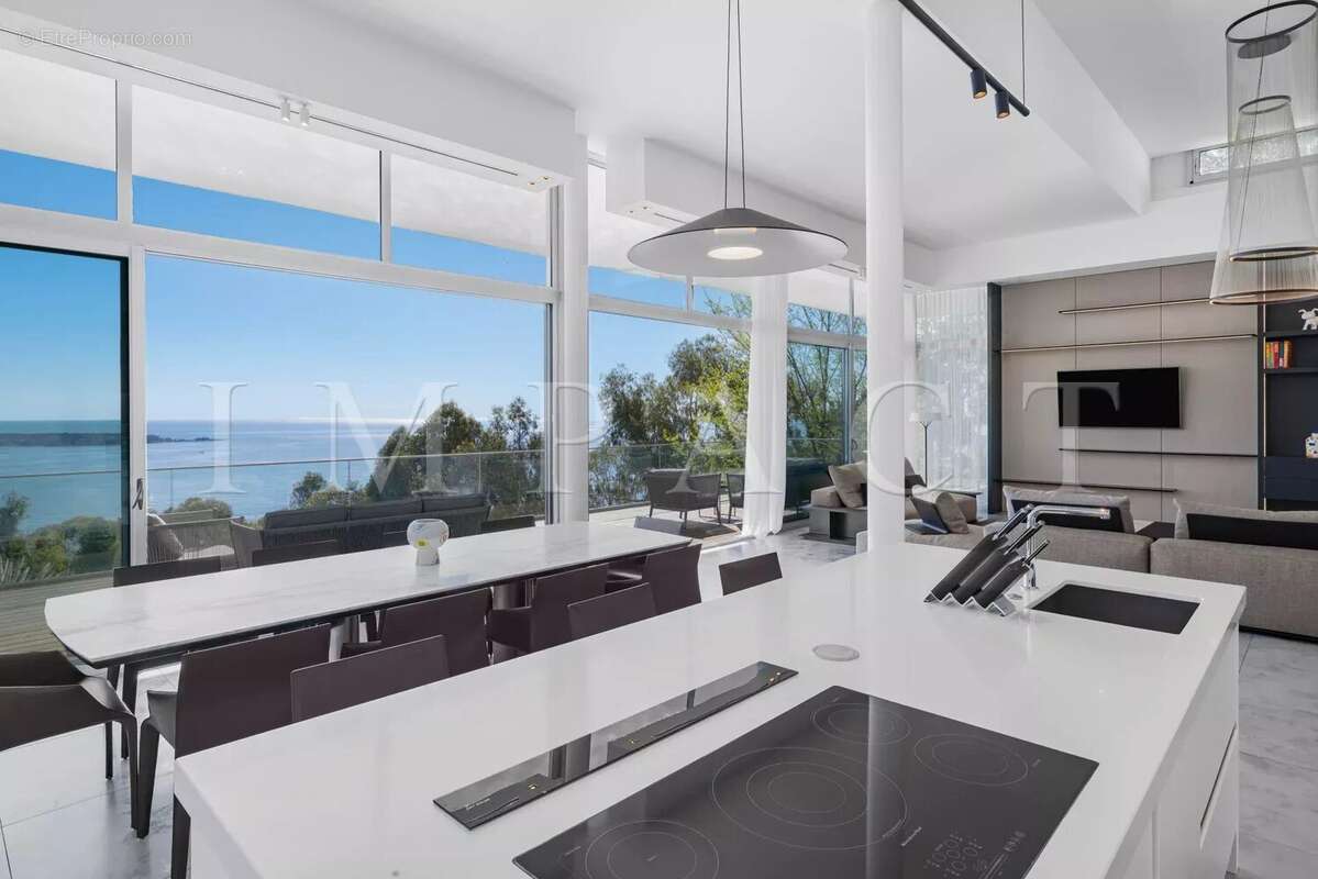 Maison à CANNES