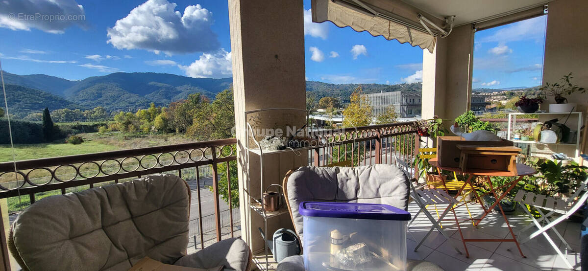 Appartement à PEGOMAS