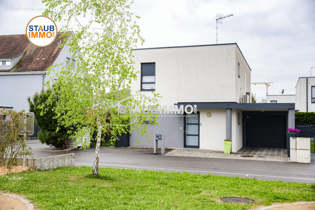 Maison à SAINT-LOUIS