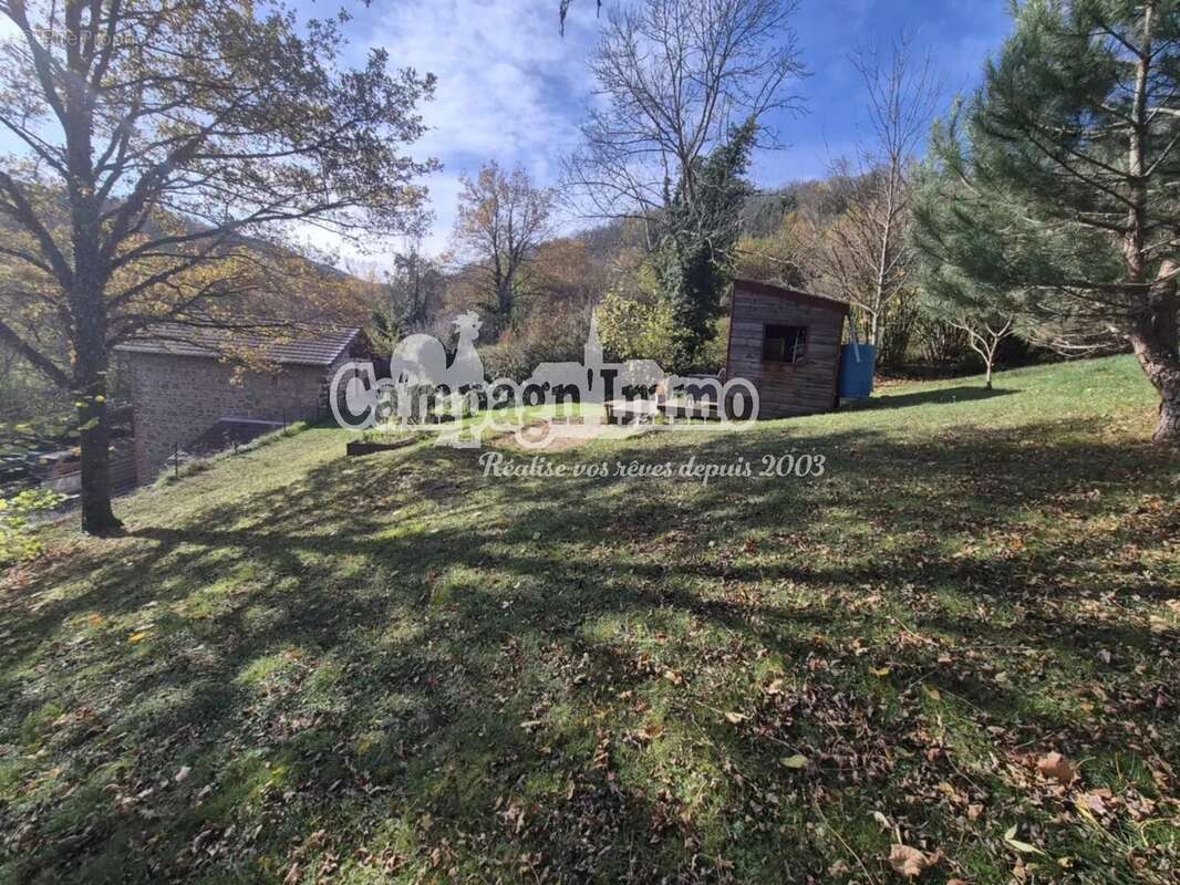 Maison à SAINT-FORGEUX