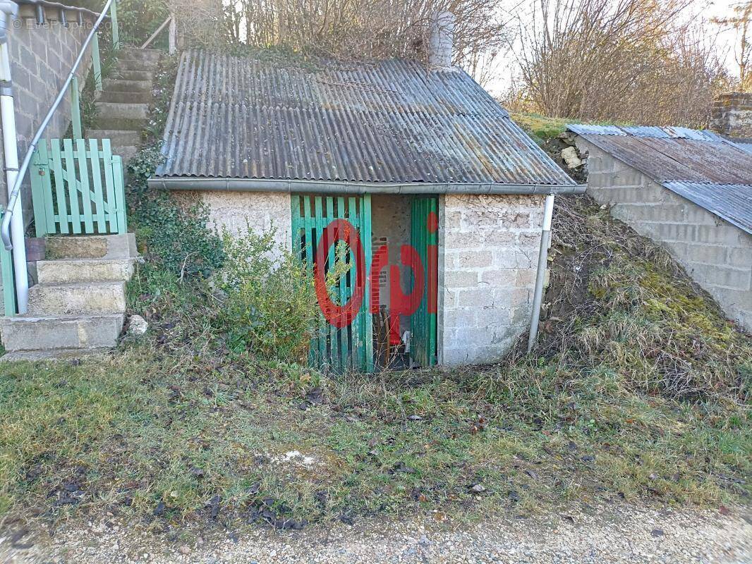 Terrain à BONNEVEAU