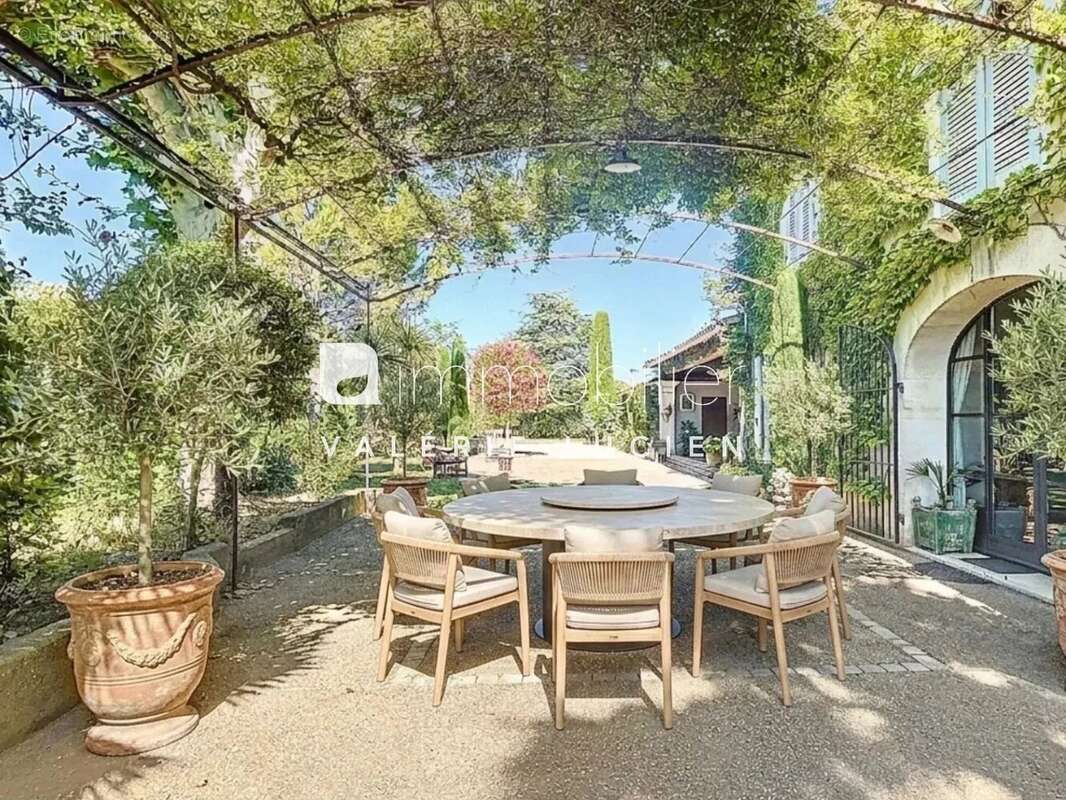 Maison à SAINT-REMY-DE-PROVENCE