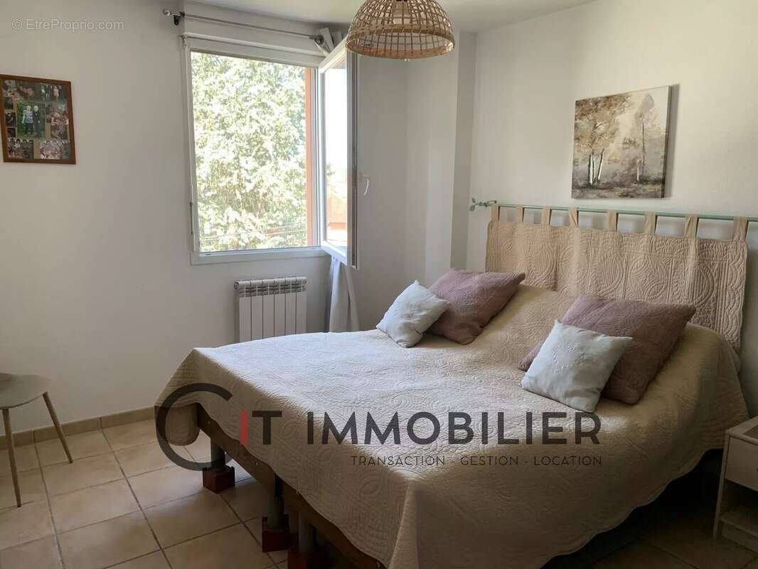 Appartement à LA TOUR-DU-PIN