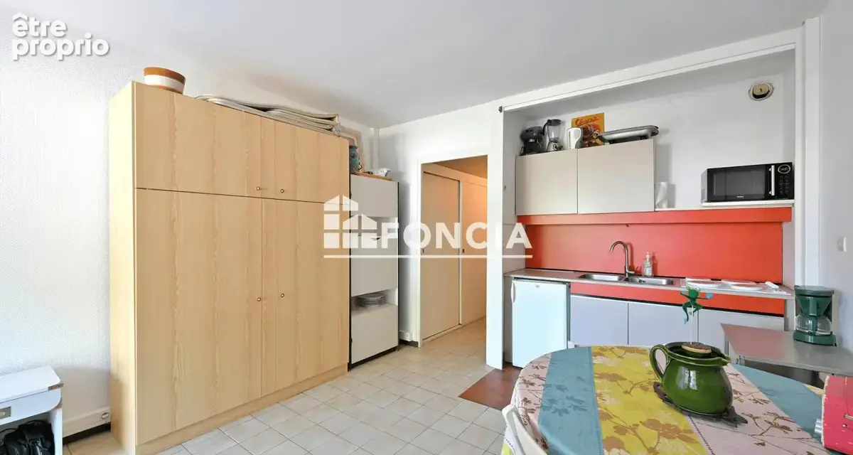 PORT CAMARGUE Plage nord double appartement superficie 80 m²  terrasses vue port grad garage parking - photo 6