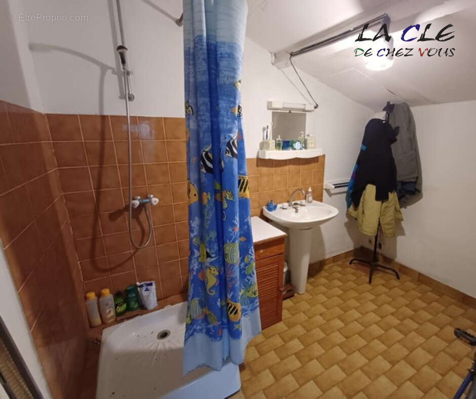 Maison à LE BEUGNON