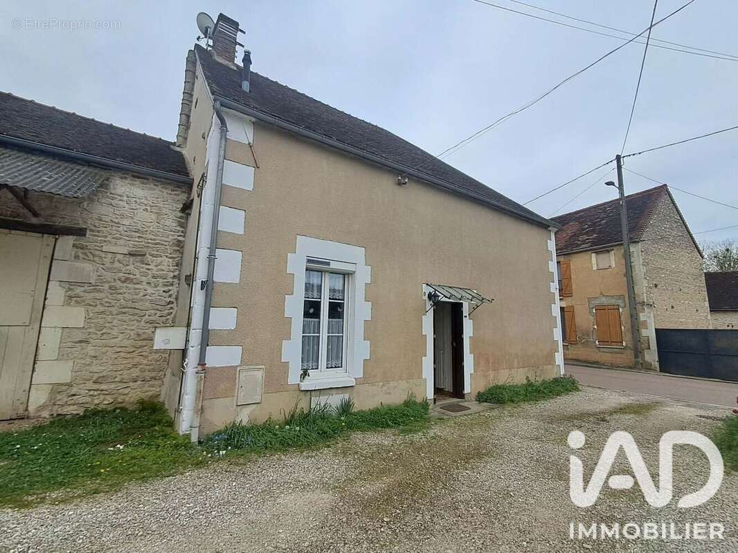 Maison 95 m² à Maligny  - photo 3