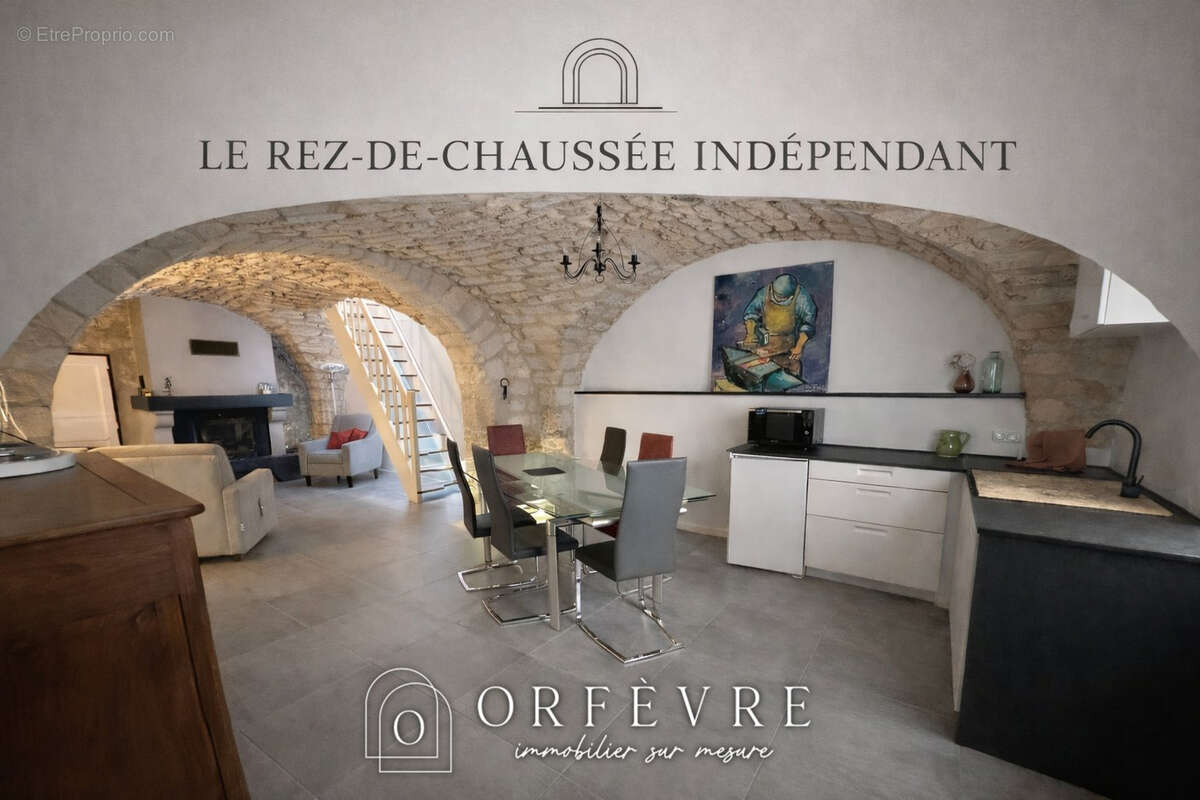 Maison à CASTRIES