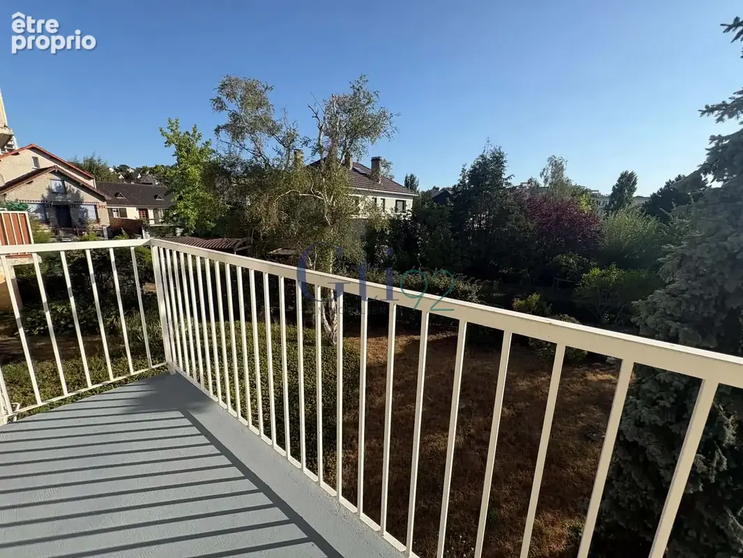 Coup de coeur pour cet appartement lumineux, agreable beneficiant d'un exterieur intimiste - photo 2