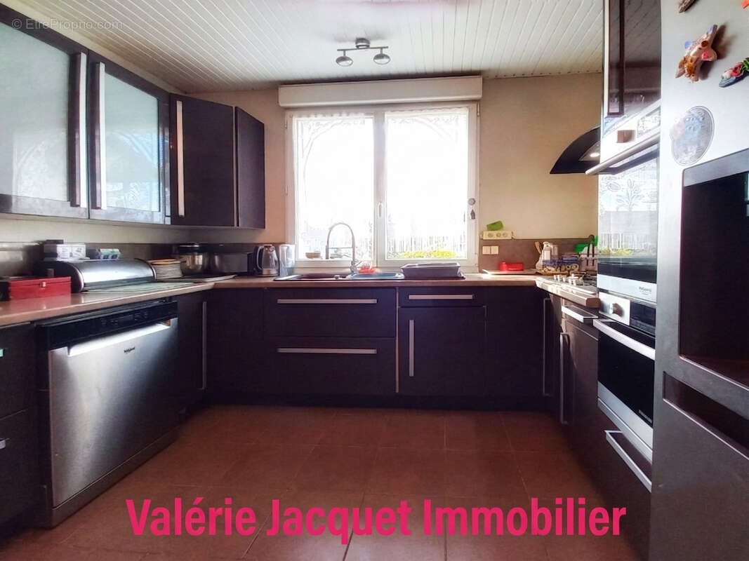 Habitable sans travaux, au calme, proximité du centre ville - photo 2