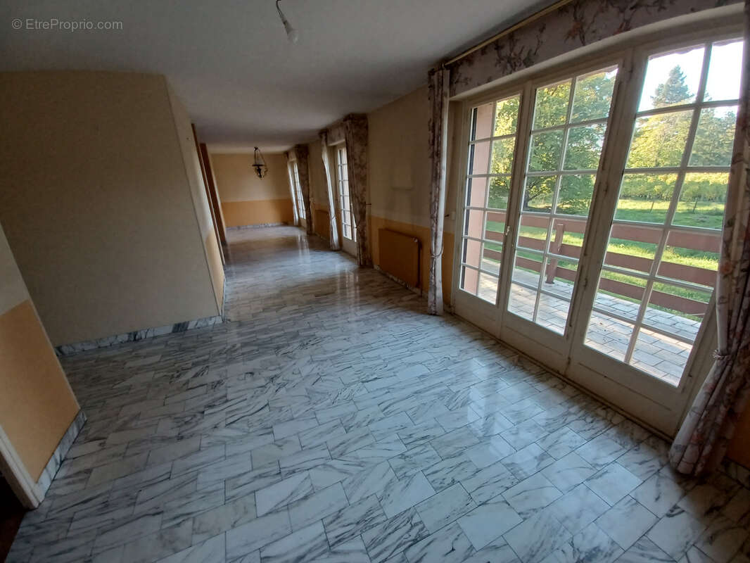 Maison à POUILLY-SUR-LOIRE