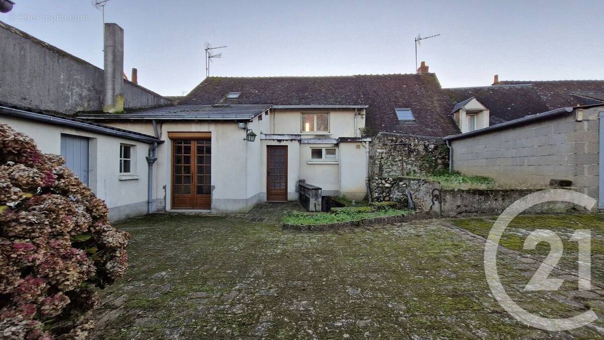 Maison à CHATEAUDUN