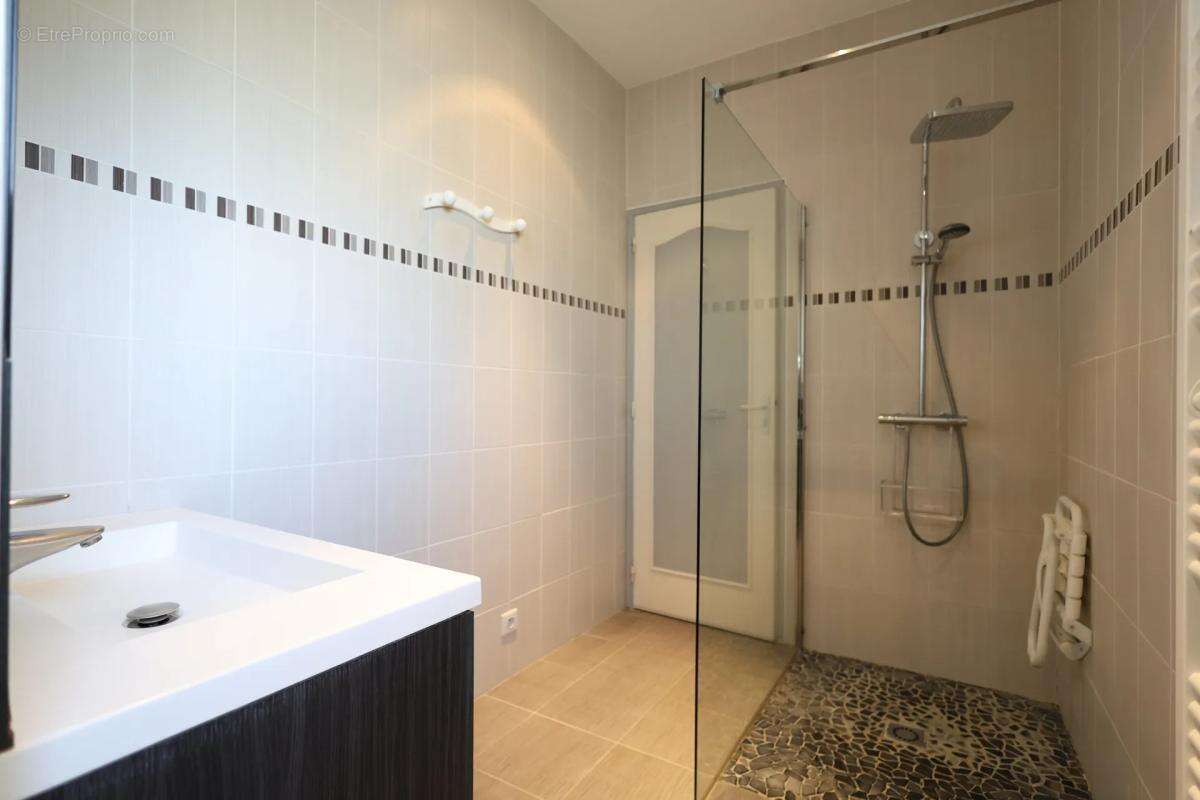 Maison à SAINT-GEORGES-DE-DIDONNE