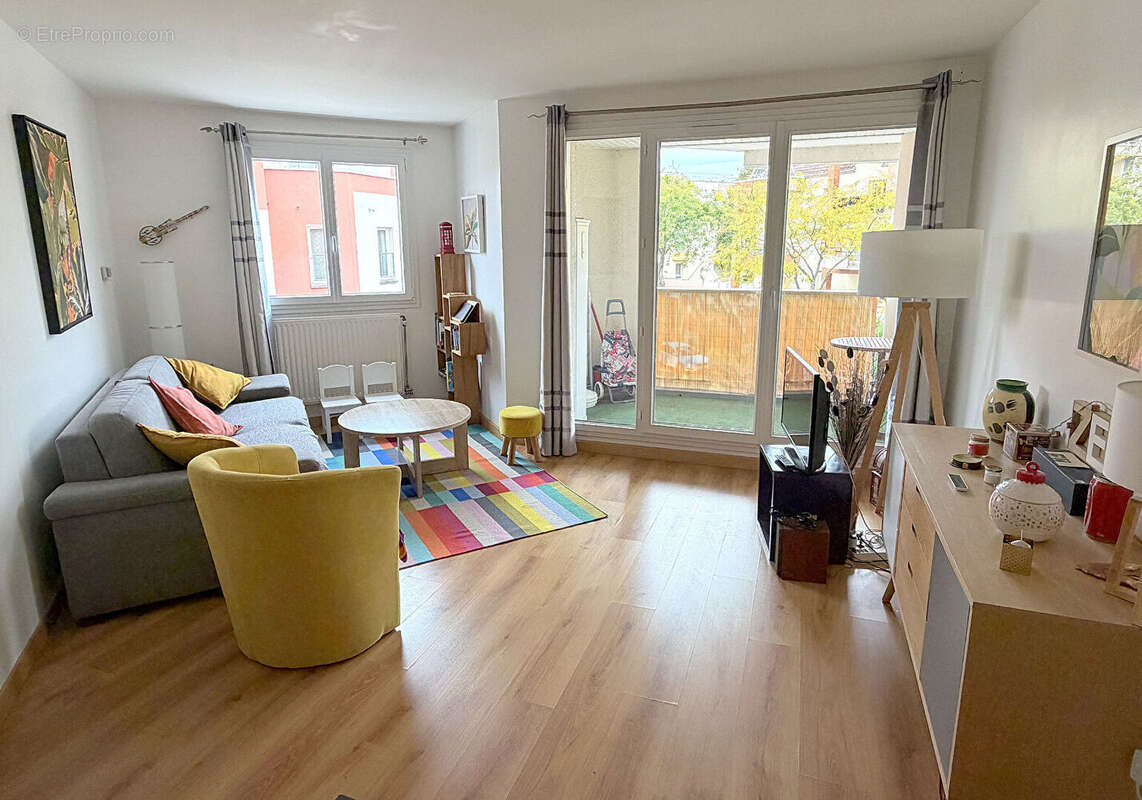 Appartement à GUYANCOURT