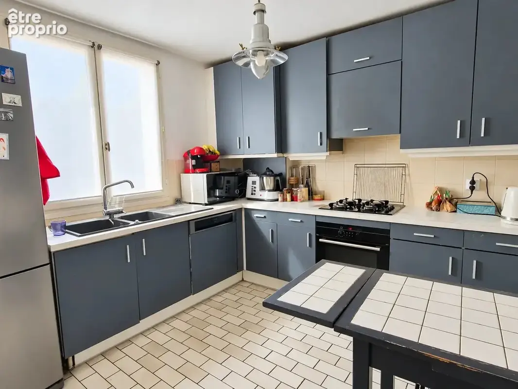 Maison 6 pièces 111 m² à vendre à Chateaufort (78117) - photo 3