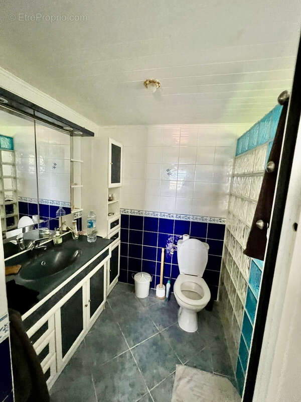 Maison à CAPESTERRE-BELLE-EAU