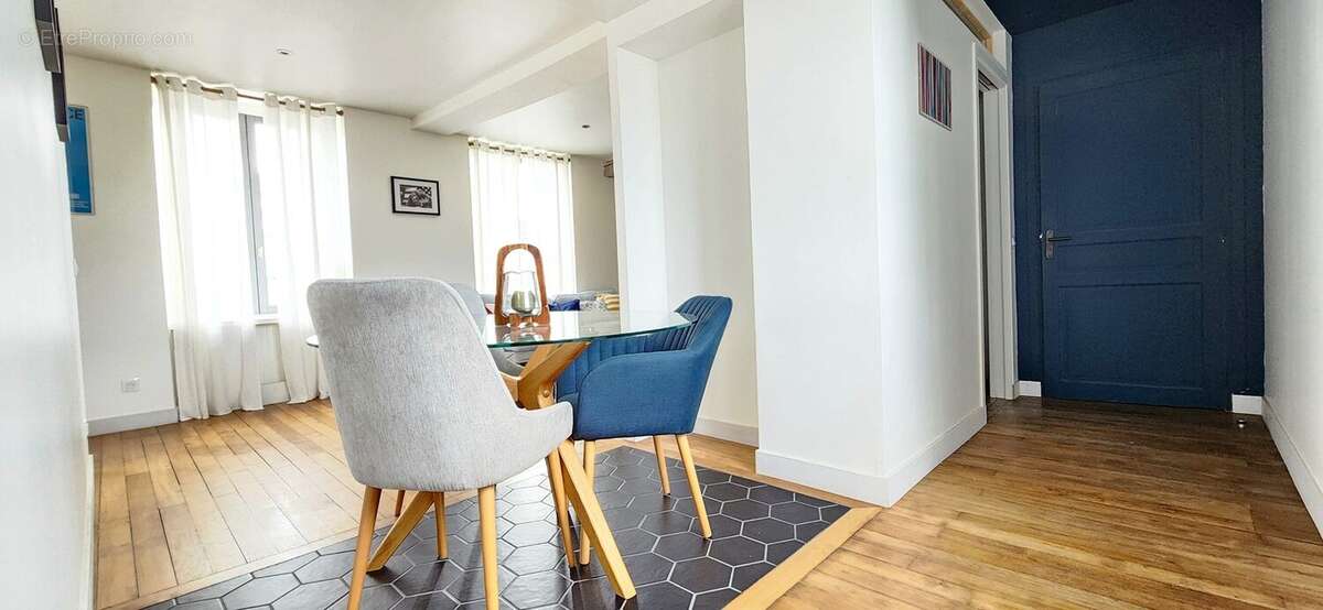 Appartement à CHAUMONTEL
