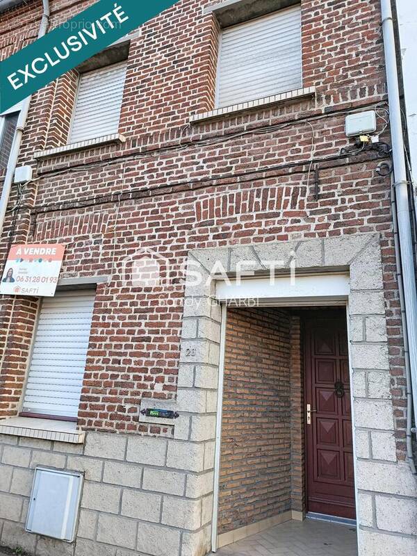 Photo 1 - Maison à ANICHE