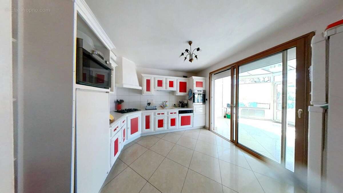 Maison à CHELLES