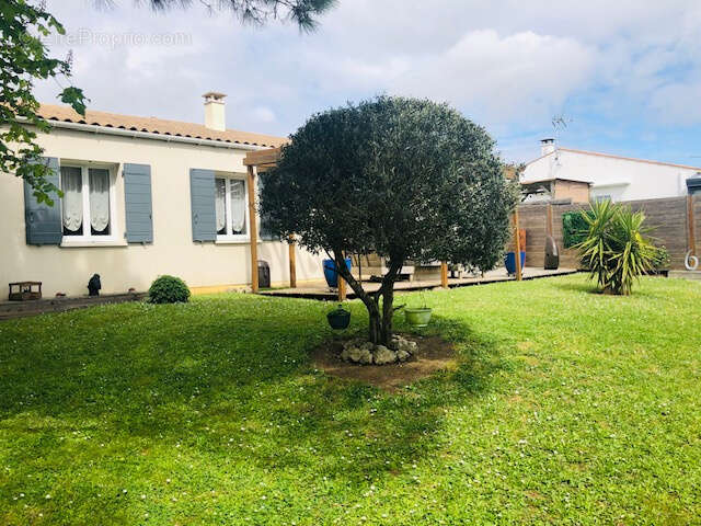 Maison à LA JARRIE