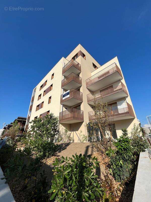 Appartement à LYON-8E