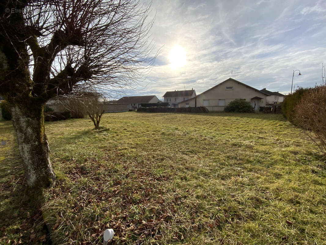 Maison à MAGNY-VERNOIS