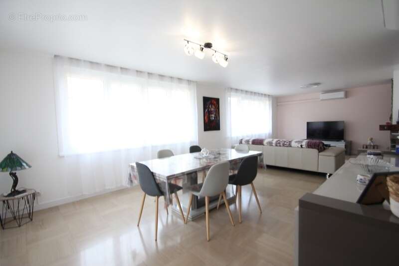 Appartement à MAGLAND