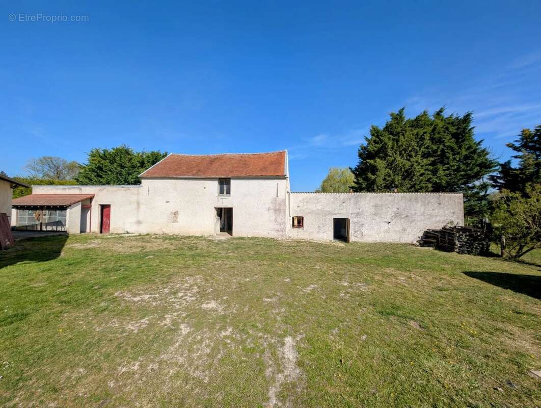 Maison à LA FERTE-GAUCHER