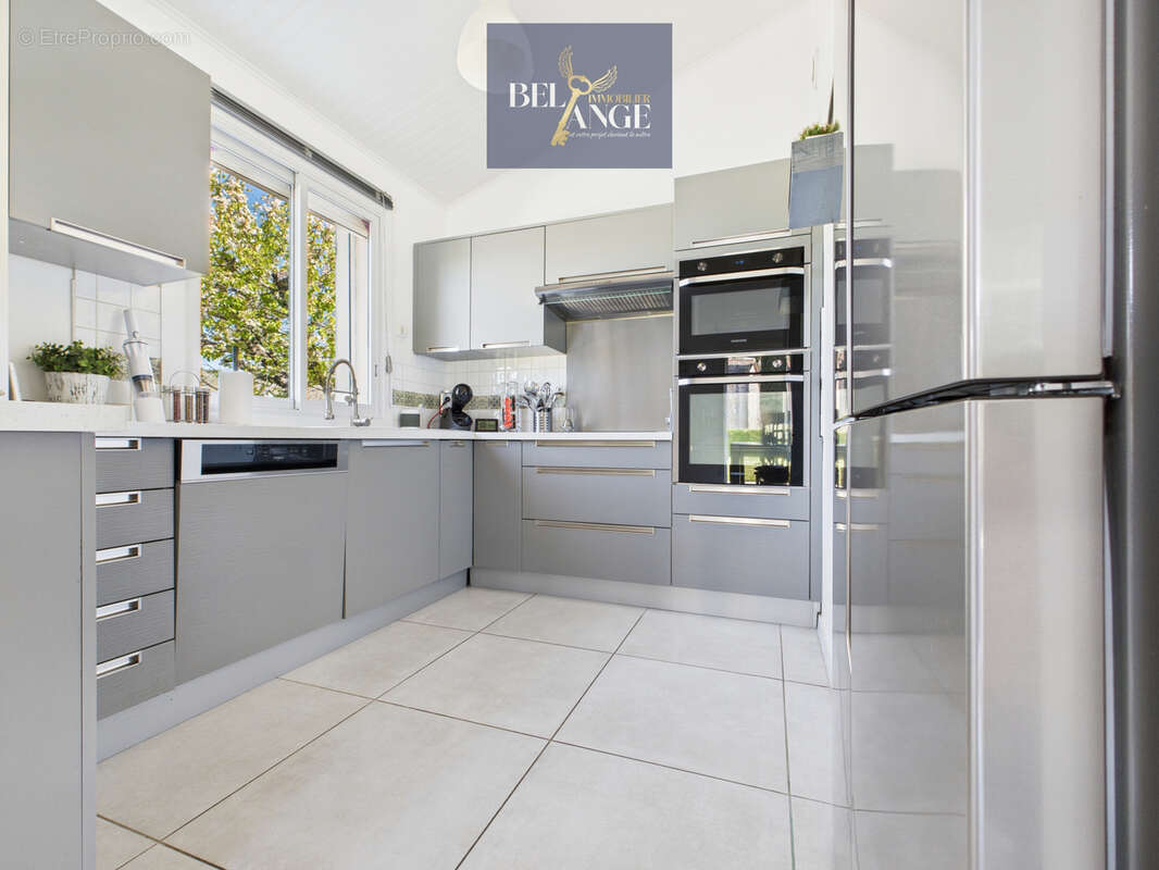 Maison à VALLON-PONT-D&#039;ARC