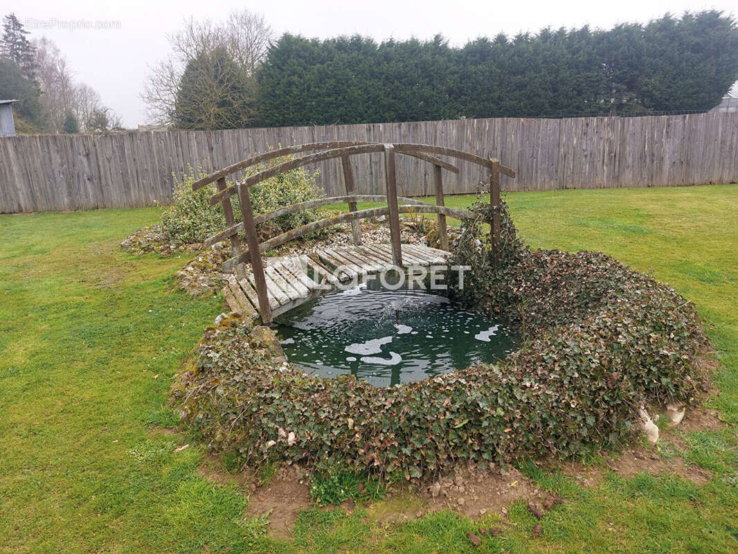 Maison à VACQUERIE-LE-BOUCQ