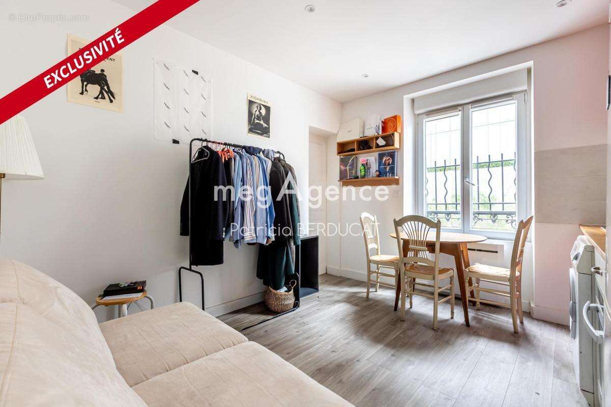 Appartement à PARIS-20E