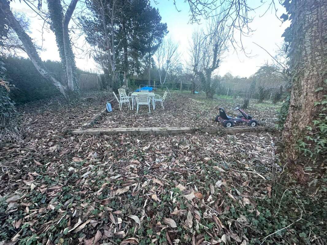 Photo 2 - Terrain à CHATEAU-GONTIER