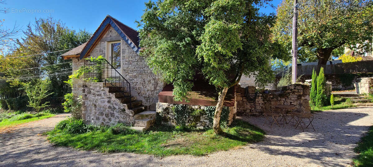 Maison à BRANCEILLES