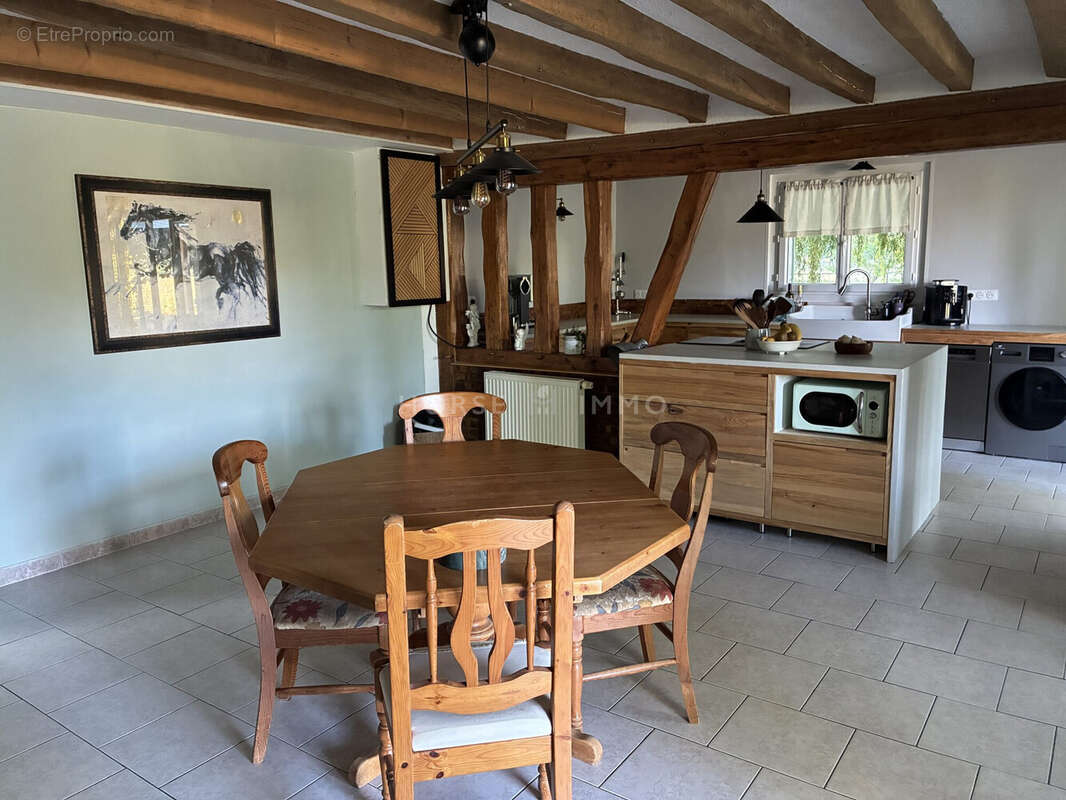 Maison à ROEZE-SUR-SARTHE