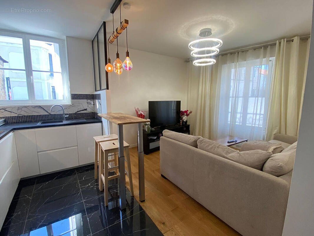 Maison à FONTAINEBLEAU