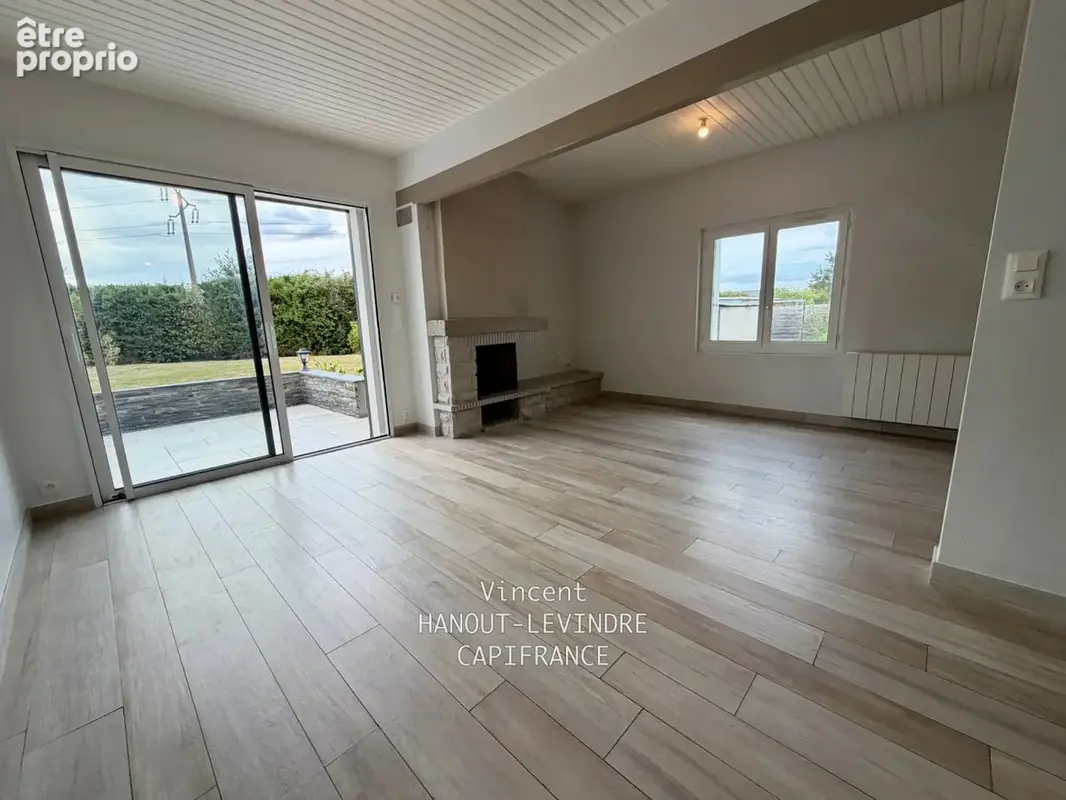 Maison à SAINT-BARTHELEMY-D'ANJOU