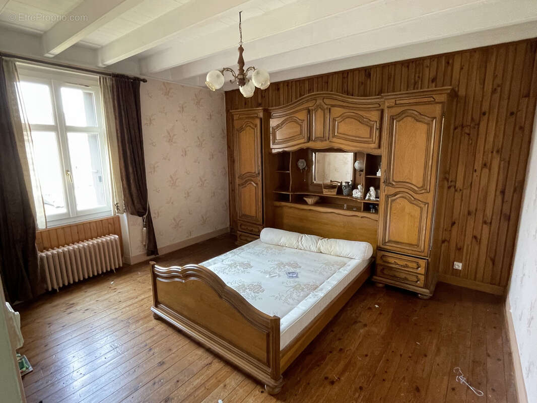 Savigny-l'esvescault bourg, maison ancienne 1930 - photo 8