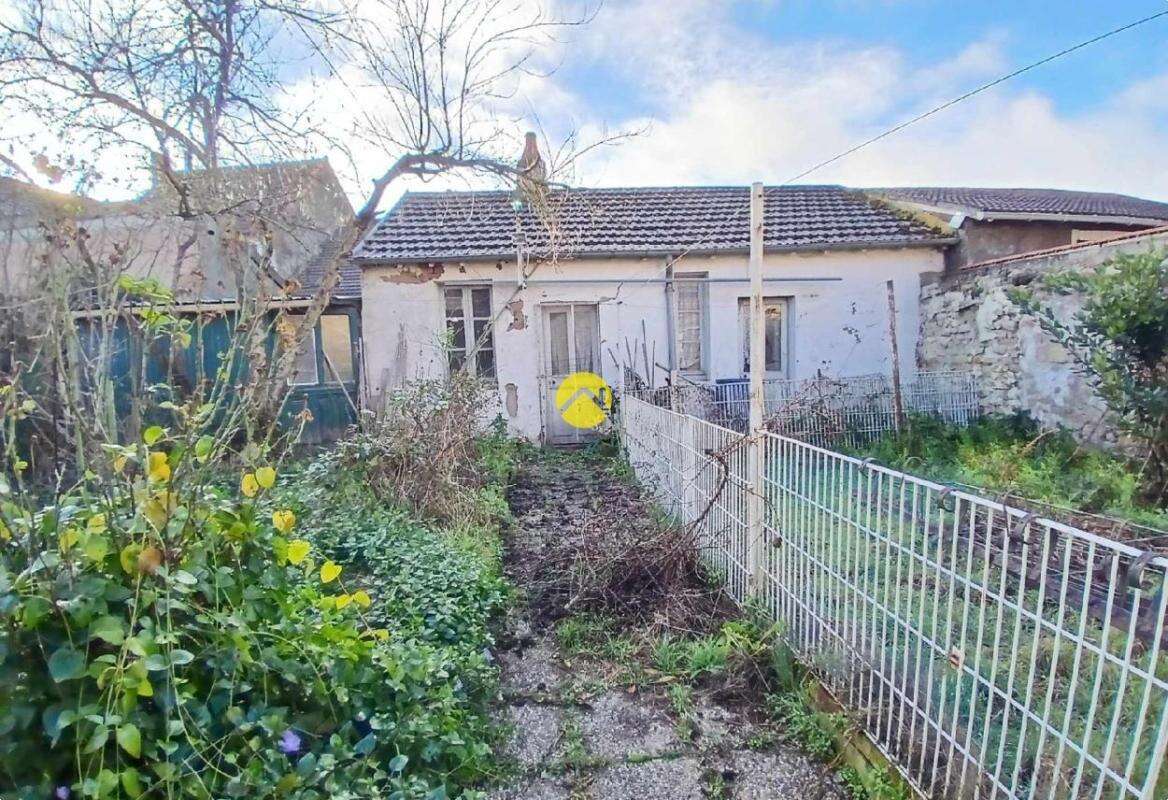 Maison à COMMENTRY