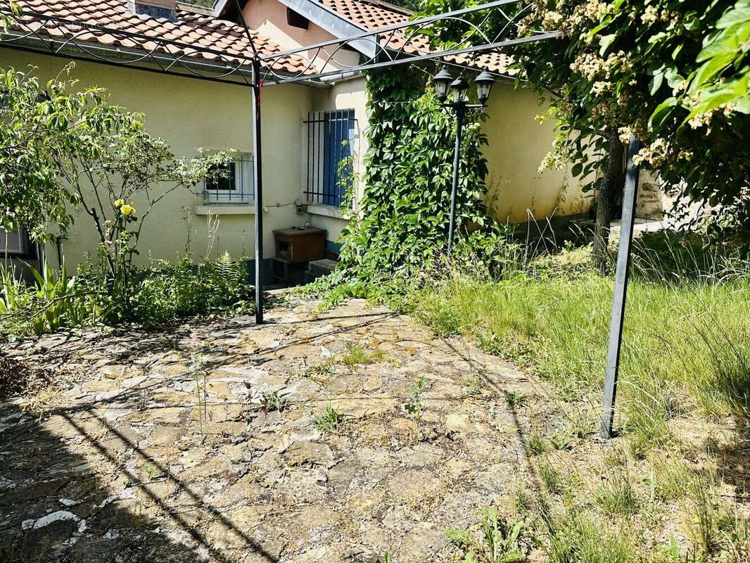 Maison 51 m² à Montjay  - photo 3