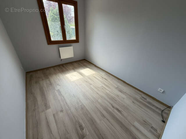 Maison de plain-pied avec garage sur terrain de 900 M2 - photo 14