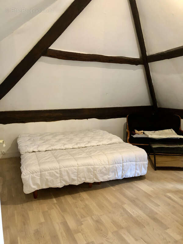 Maison à CORMEILLES