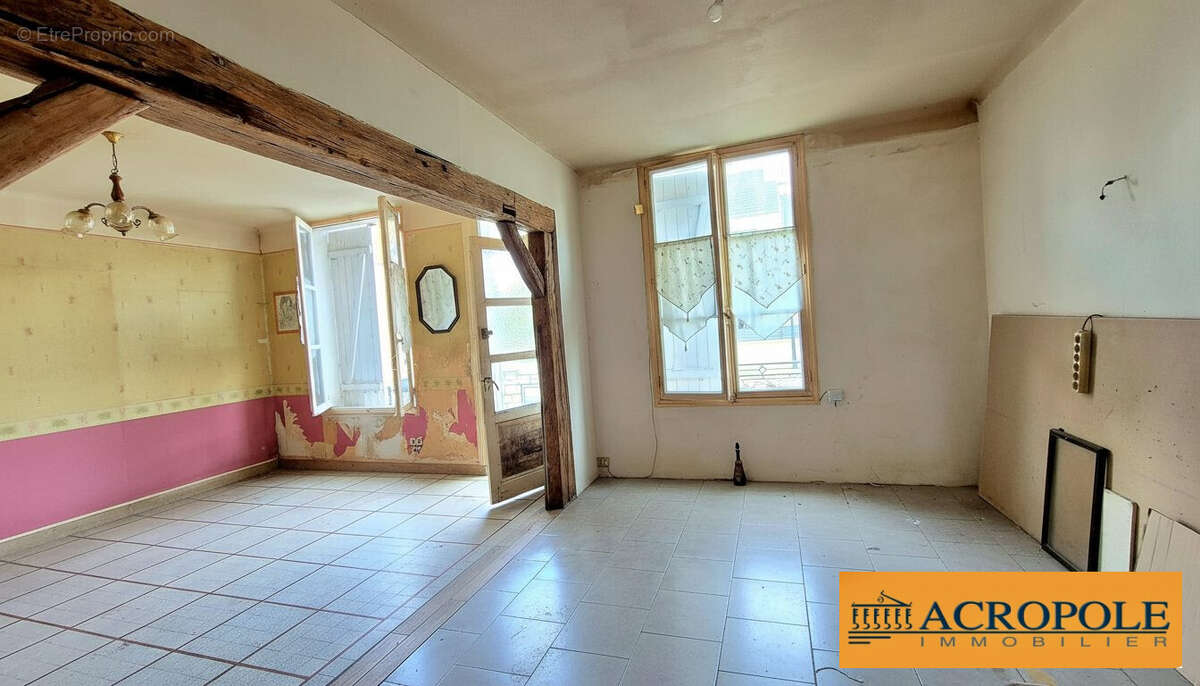 Maison à NEUVY-SUR-LOIRE