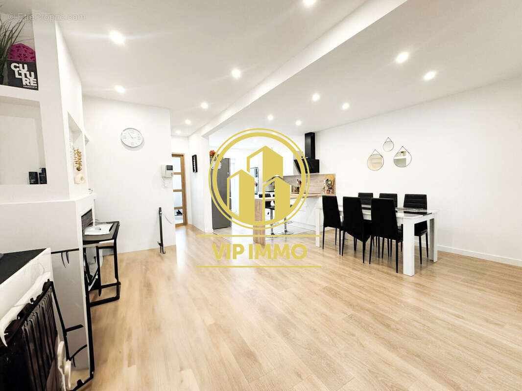 Maison à MARCQ-EN-BAROEUL