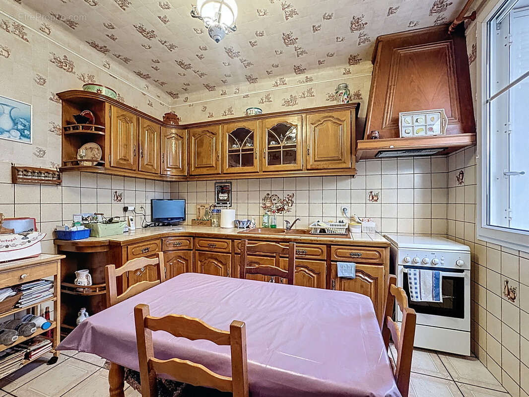 Maison à SAVIGNY-SUR-ORGE