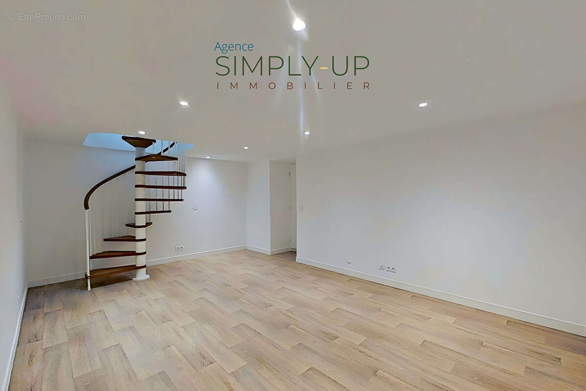 Appartement à PARIS-13E