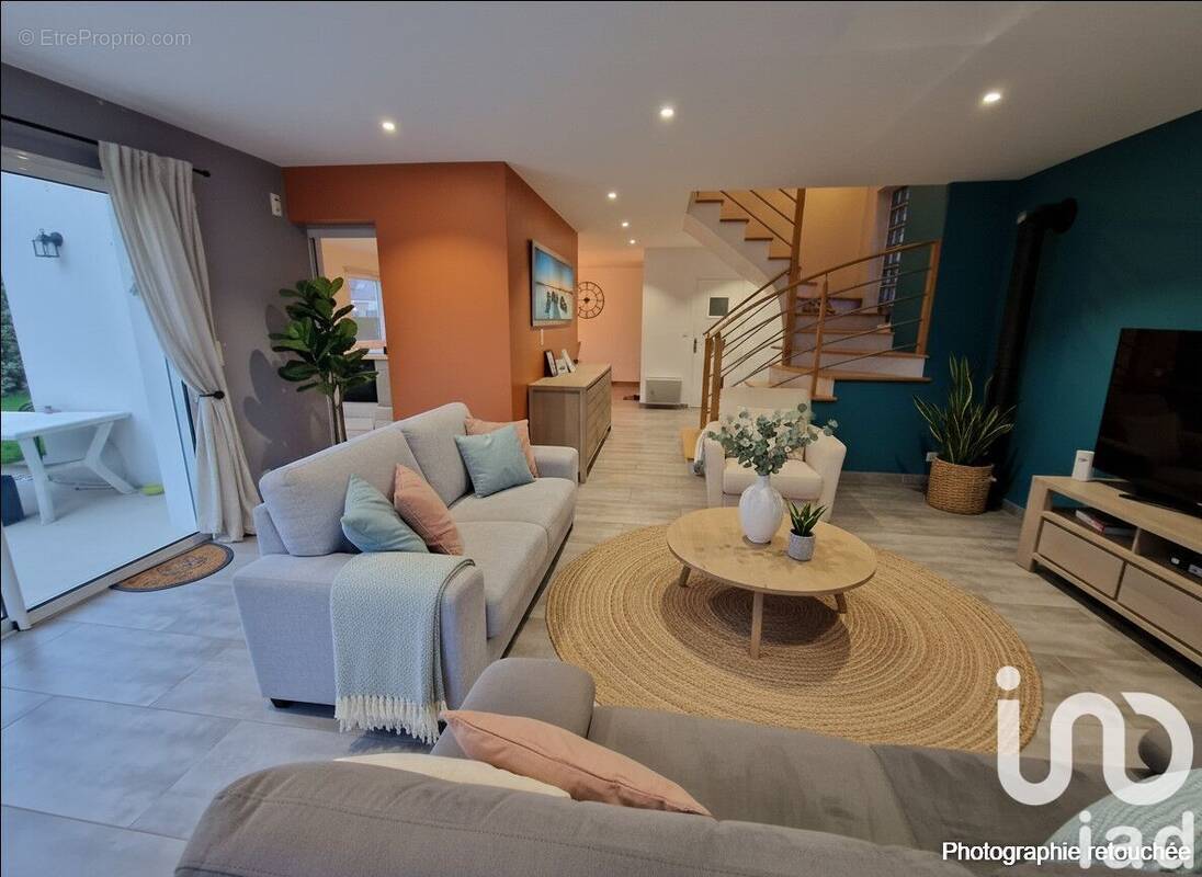 Photo 1 - Maison à PLOUHINEC